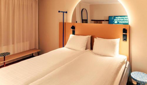 Double Room Without Windows