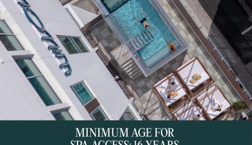 Junior King Suite - Pool & Spa included