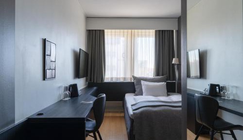 Compact Double Room