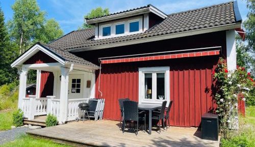 Three-Bedroom Vacation Home 