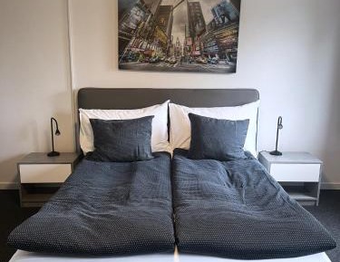 Twin Room with Private Bathroom