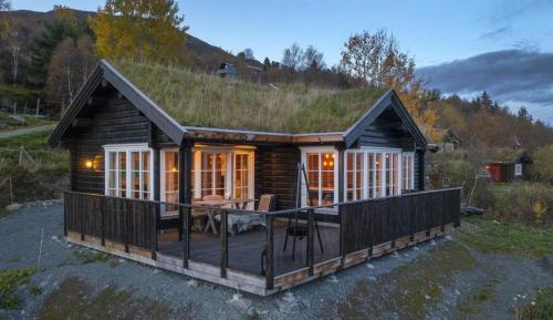 Three-Bedroom Vacation Home 