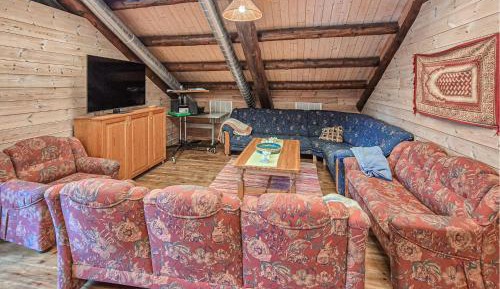 Three-Bedroom Loft Apartment