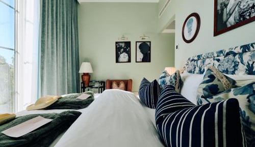 Standard Double Room - Including Pool Club Access