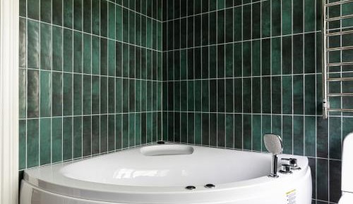 Double Room with Spa Bath