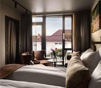 Deluxe Junior Suite