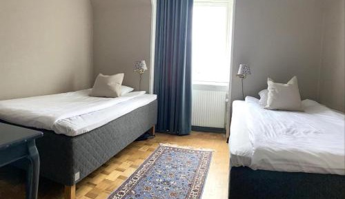 Standard Twin Room - Non-Smoking