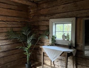 Twin Room with Shared Toilet