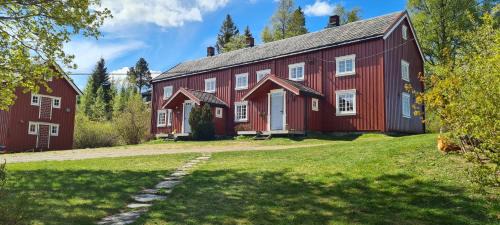 Three-Bedroom Vacation Home 
