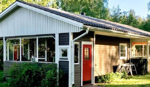 Two-Bedroom Holiday Home