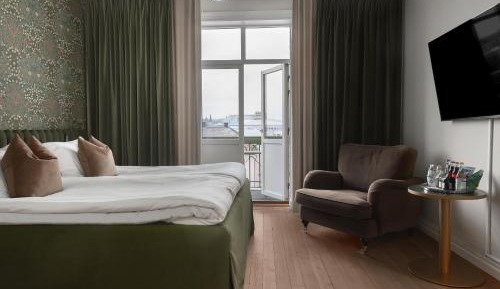 Premium Room with Balcony