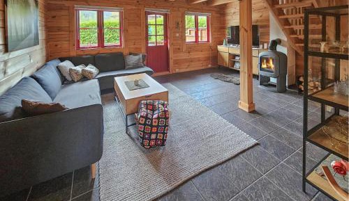 Three-Bedroom Vacation Home 