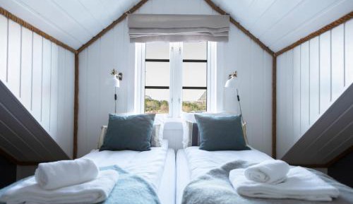 Two-Bedroom Apartment with Harbor View
