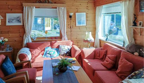 Three-Bedroom Vacation Home 