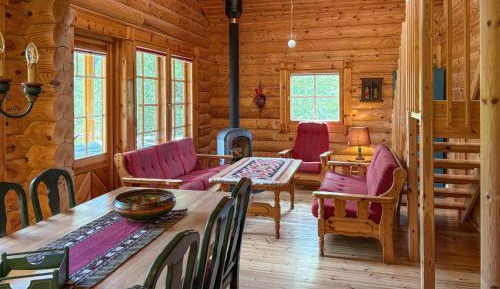 Two-Bedroom Holiday Home
