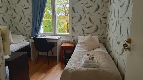 Double Room with Shared Bathroom