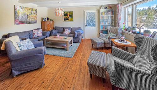 Four-Bedroom Vacation Home