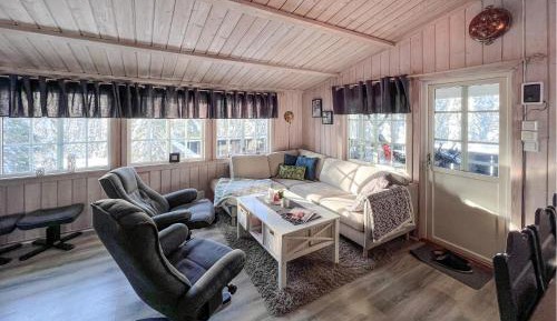 Three-Bedroom Townhouse