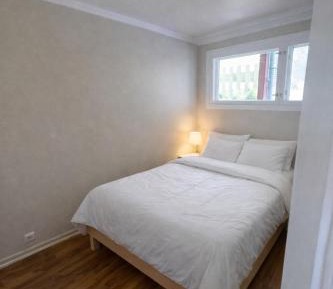 One-Bedroom Apartment with Terrace