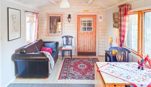 Two-Bedroom Holiday Home