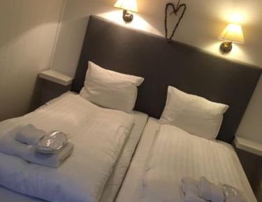 Basic Triple Room