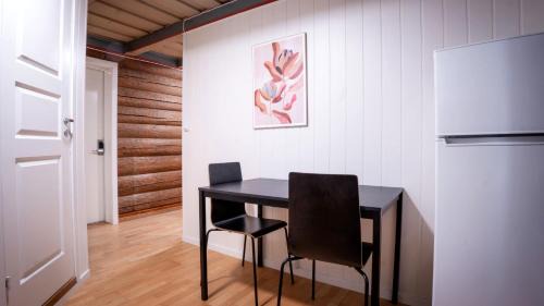 Two-Bedroom Deluxe Apartment