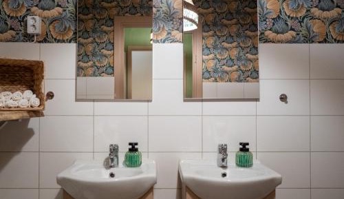 Quadruple Room with Shared Bathroom