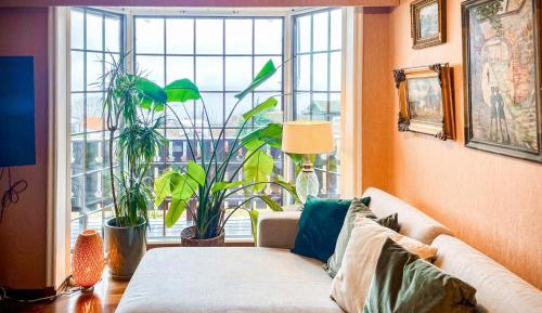 Five-Bedroom Holiday Home