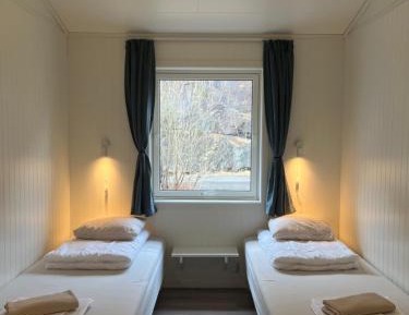 Standard Twin Room with Shared Bathroom