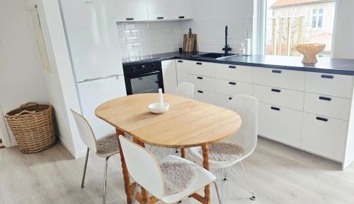 One-Bedroom Apartment with Garden