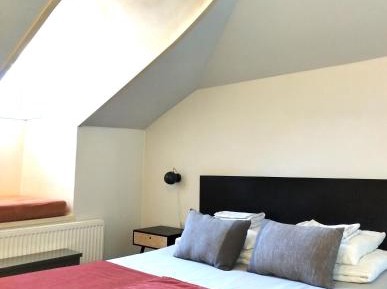 Double Room with Shared Bathroom