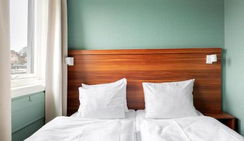 Economy Twin Room - Non-Smoking