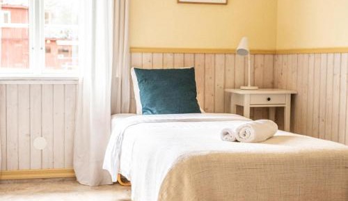 Double or Twin Room with Shared Bathroom