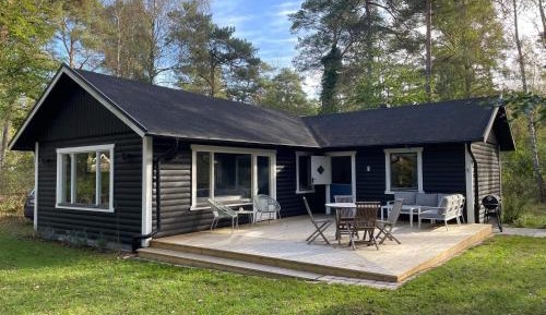 Three-Bedroom Vacation Home 
