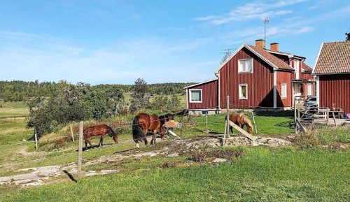 Three-Bedroom Vacation Home 