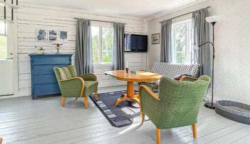 Two-Bedroom Holiday Home