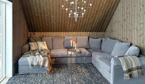 Three-Bedroom Vacation Home 