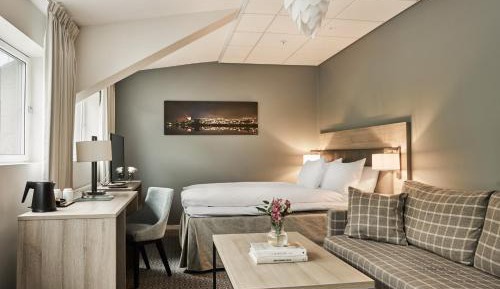Deluxe Double or Twin Room with River View
