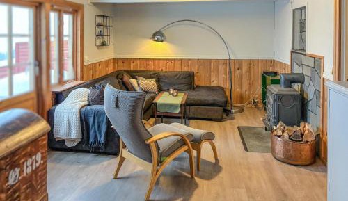 Five-Bedroom Holiday Home