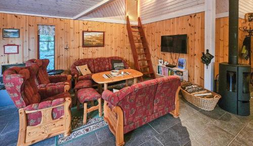 Three-Bedroom Vacation Home 