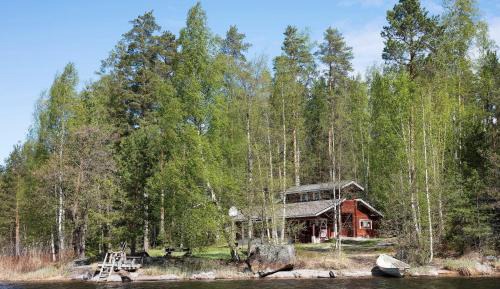 Three-Bedroom Chalet