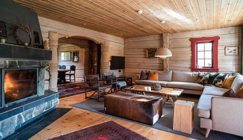 Four-Bedroom Apartment
