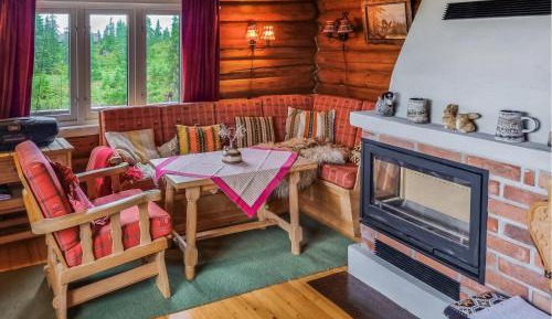 Three-Bedroom Vacation Home 