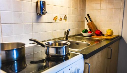 Apartment (6 Adults)