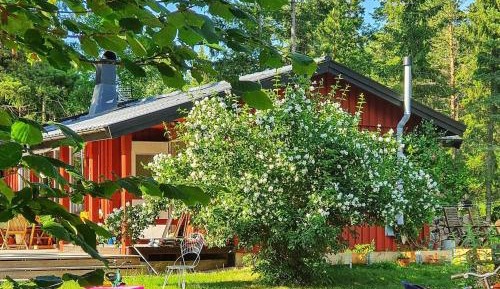 Two-Bedroom Holiday Home