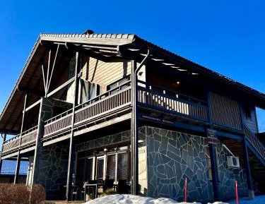 Superior Chalet