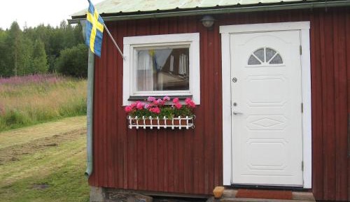 Basic Triple Room with Shared Bathroom