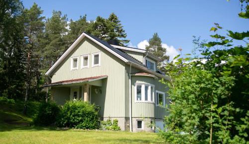 Villa with Garden View