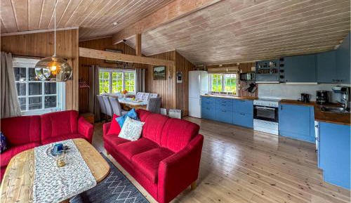 Three-Bedroom Vacation Home 