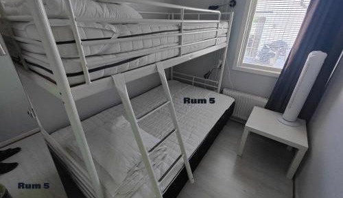 Twin Room with Shared Bathroom